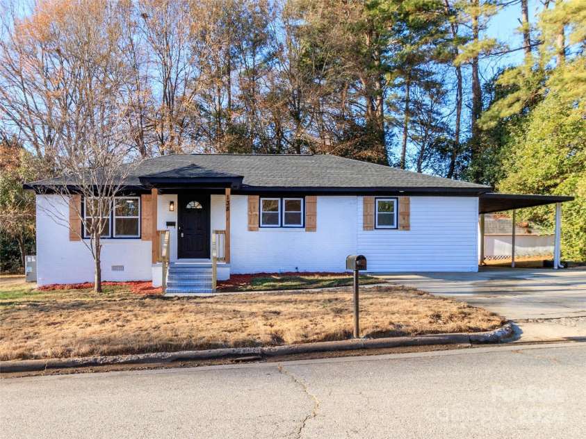 138 Pounds Avenue, Concord, NC 28025.  MLS# CAR4209142, YatesRealty ID 7218. 