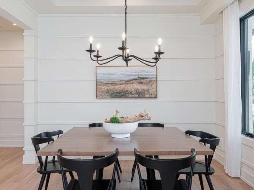 648 Shipman Parkway, Flat Rock, NC 28731.  MLS# CAR4248491, YatesRealty ID 7219. 