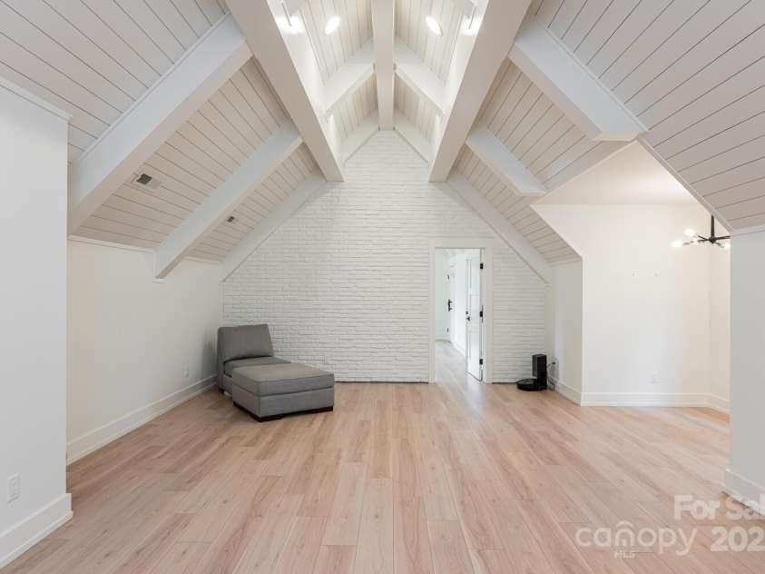 648 Shipman Parkway, Flat Rock, NC 28731.  MLS# CAR4248491, YatesRealty ID 7219. 