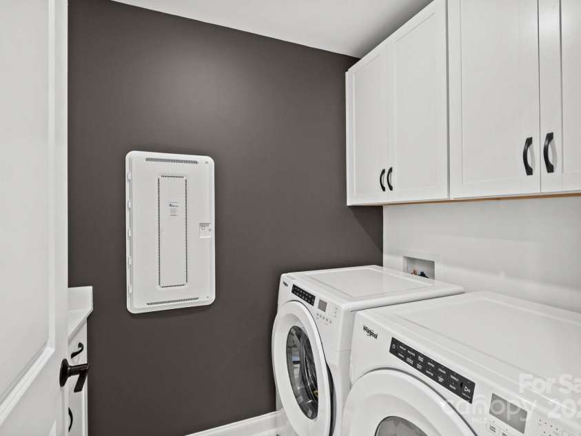 1056 Kinship Drive, Lancaster, SC 29720.  MLS# CAR4223488, YatesRealty ID 7222. Laundry