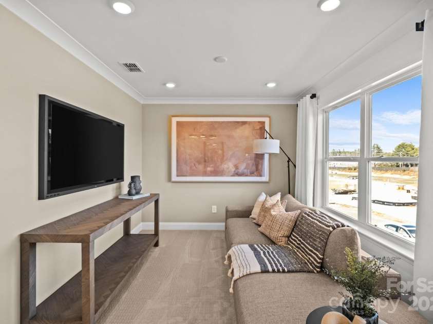 1056 Kinship Drive, Lancaster, SC 29720.  MLS# CAR4223488, YatesRealty ID 7222. Owner's Suite Sitting Area