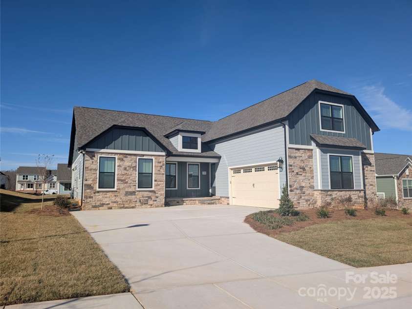 1925 Hendricks Street, Rock Hill, SC 29732.  MLS# CAR4239492, YatesRealty ID 7223. 