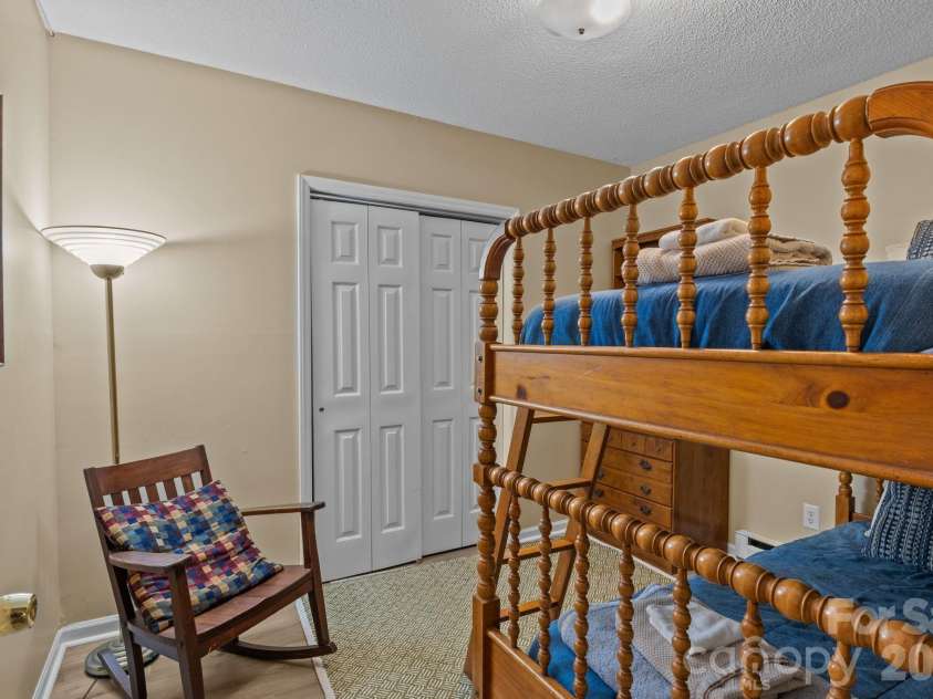 265 Dameron Drive, Blowing Rock, NC 28605.  MLS# CAR4325817, YatesRealty ID 7224. 