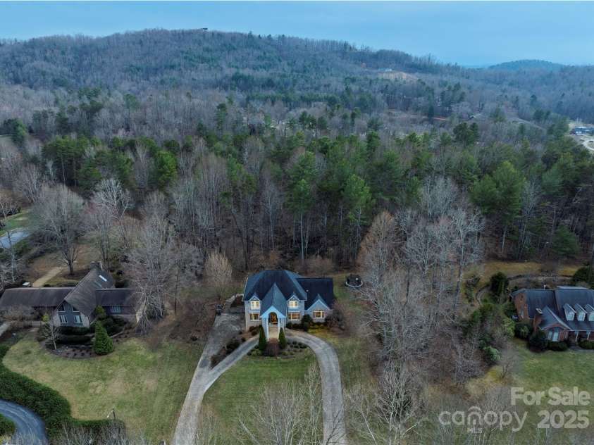 510 Stonecroft Court, Lenoir, NC 28645.  MLS# CAR4245498, YatesRealty ID 7224. 