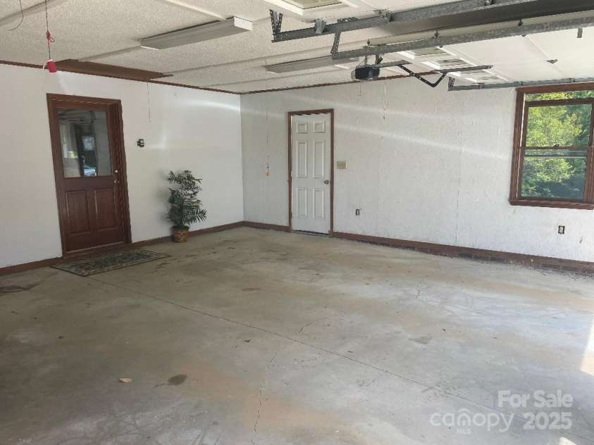 1300 Irish Potato Road, Concord, NC 28025.  MLS# CAR4244013, YatesRealty ID 7225. Attached Garage