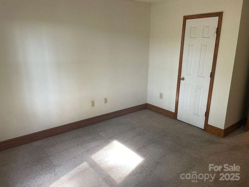 1300 Irish Potato Road, Concord, NC 28025.  MLS# CAR4244013, YatesRealty ID 7225. Bedroom Upstairs