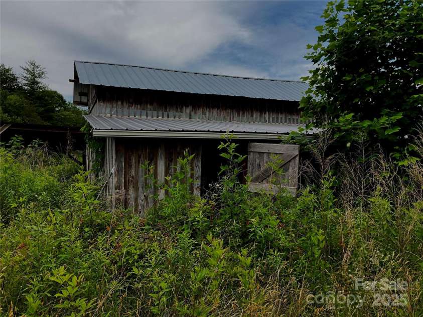 4282 Mount Gilead Church Road, Connelly Springs, NC 28612.  MLS# CAR4272301, YatesRealty ID 7227. Main barn