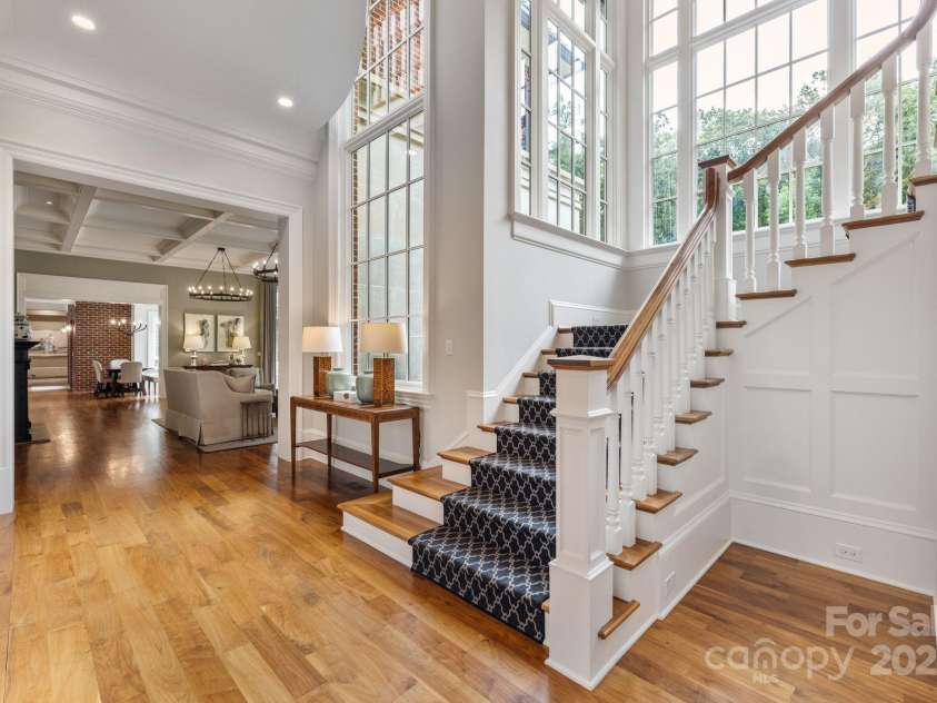 440 Beech Tree Road, Mooresville, NC 28117.  MLS# CAR4293759, YatesRealty ID 7228. Main Level Hallway 