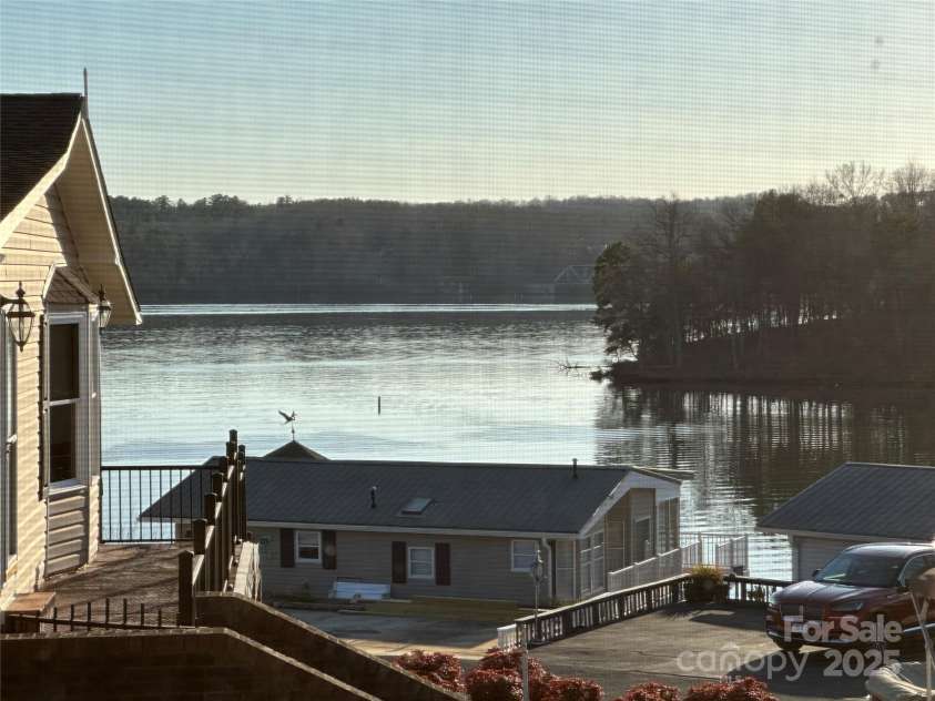 130 Badin Lake Circle, New London, NC 28127.  MLS# CAR4219353, YatesRealty ID 723. 