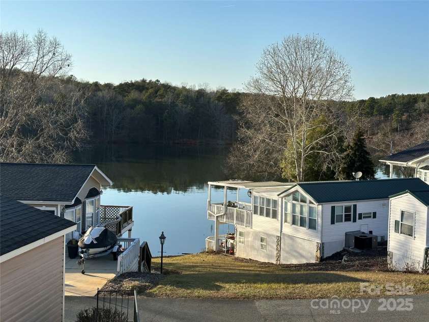130 Badin Lake Circle, New London, NC 28127.  MLS# CAR4219353, YatesRealty ID 723. 