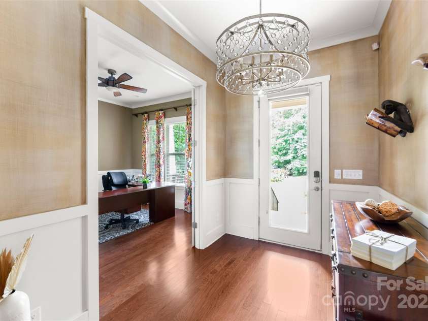 2103 Saddleridge Drive, Waxhaw, NC 28173.  MLS# CAR4305035, YatesRealty ID 723. Entyrway