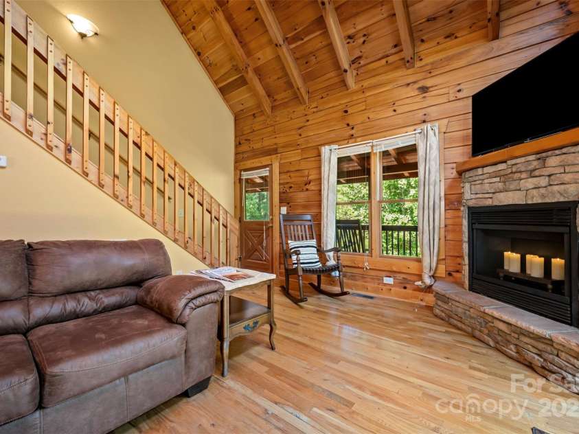 599 Shoal Creek Trail, Nebo, NC 28761.  MLS# CAR4280123, YatesRealty ID 723. 