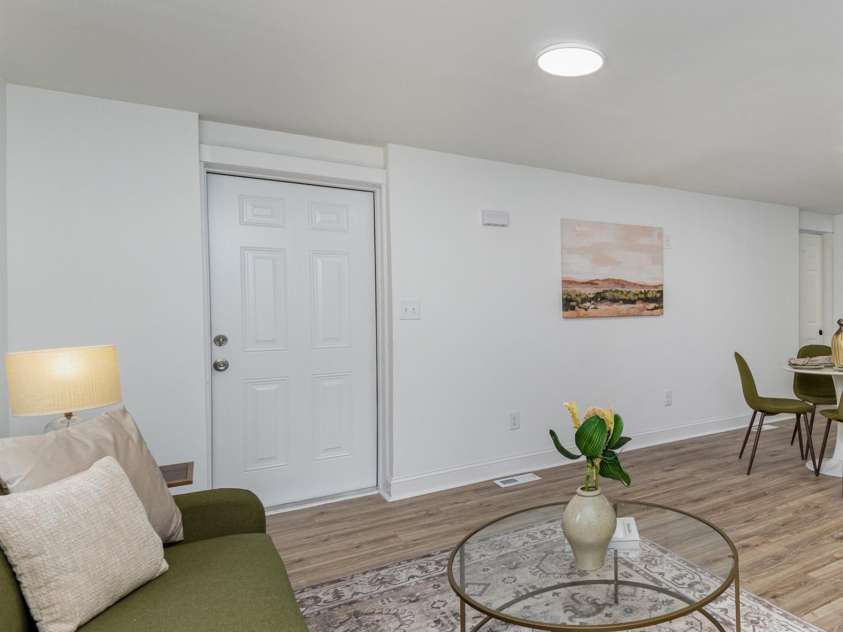 5825 Greene Street, Charlotte, NC 28269.  MLS# CAR4229042, YatesRealty ID 7232. 