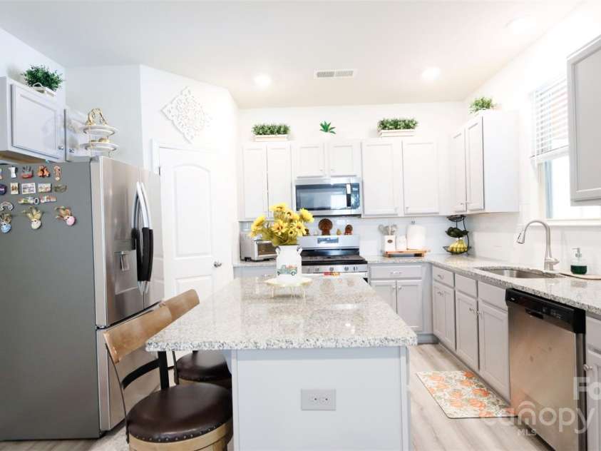 2220 Sussex Road, York, SC 29745.  MLS# CAR4313605, YatesRealty ID 7233. 