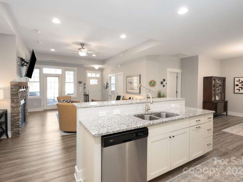 76 Creekside View Drive, Asheville, NC 28804.  MLS# CAR4265172, YatesRealty ID 7234. Perfect Home to Host and Entertain