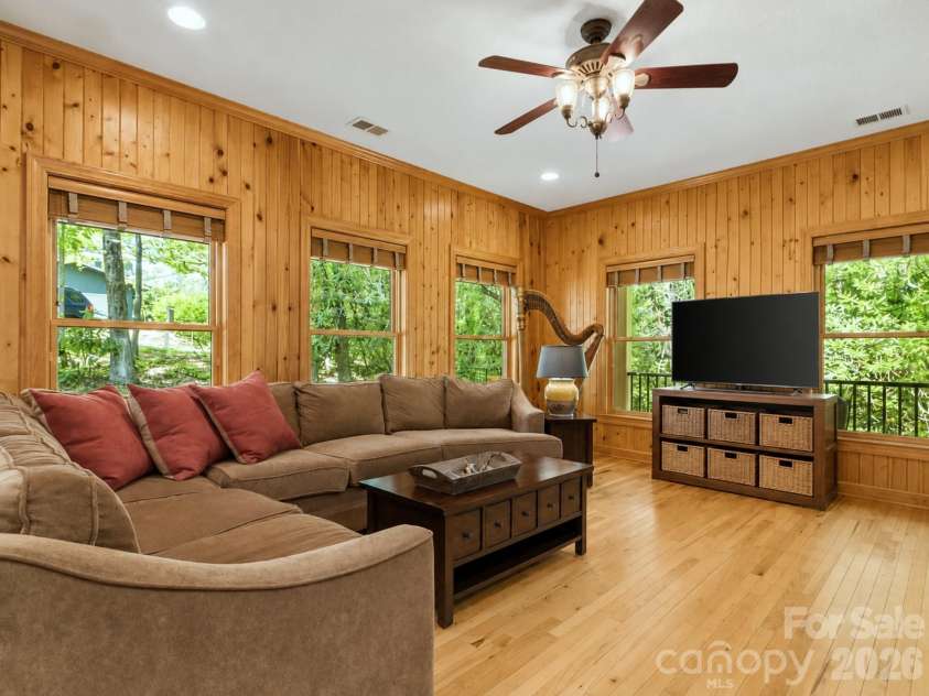 7255 Laurel Hill Drive, Newland, NC 28657.  MLS# CAR4315201, YatesRealty ID 7235. 