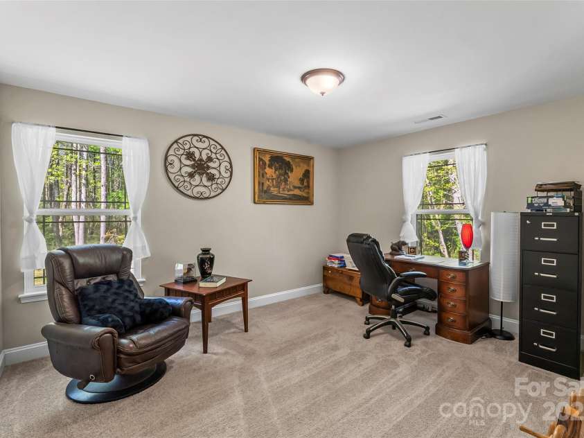 3381 Peninsula Pointe Drive, Valdese, NC 28690.  MLS# CAR4249000, YatesRealty ID 7236. 