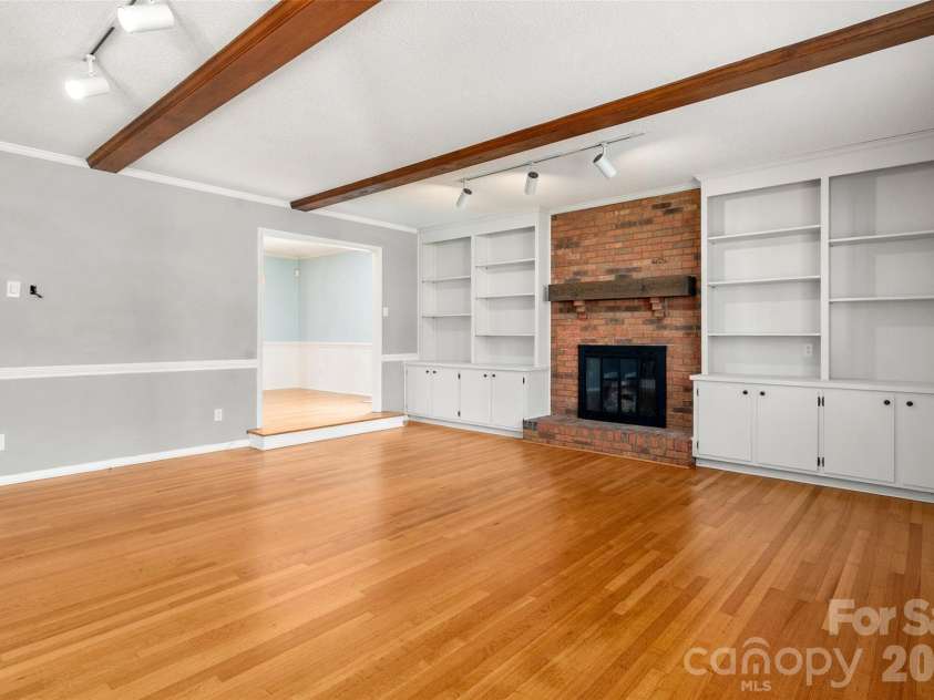 3605 Sulstone Lane, Charlotte, NC 28210.  MLS# CAR4355133, YatesRealty ID 7236. 