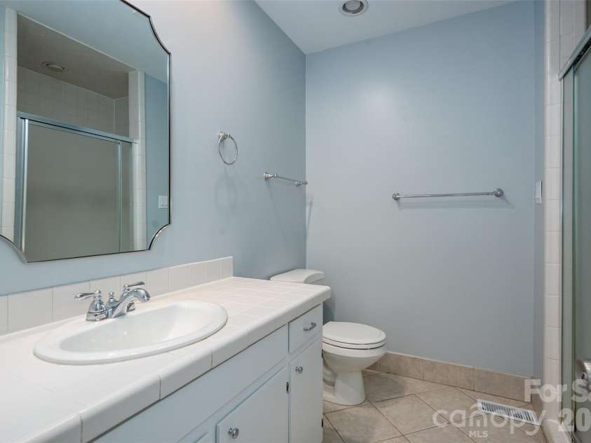 3605 Sulstone Lane, Charlotte, NC 28210.  MLS# CAR4355133, YatesRealty ID 7236. 