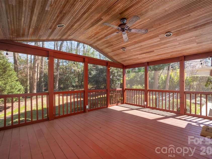 3605 Sulstone Lane, Charlotte, NC 28210.  MLS# CAR4355133, YatesRealty ID 7236. 