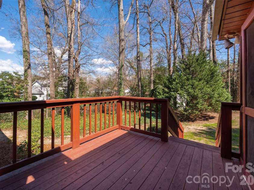 3605 Sulstone Lane, Charlotte, NC 28210.  MLS# CAR4355133, YatesRealty ID 7236. 