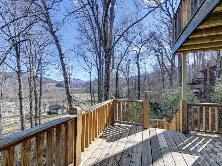 241 Sherrill Lane, Canton, NC 28716.  MLS# CAR4337673, YatesRealty ID 7239. 
