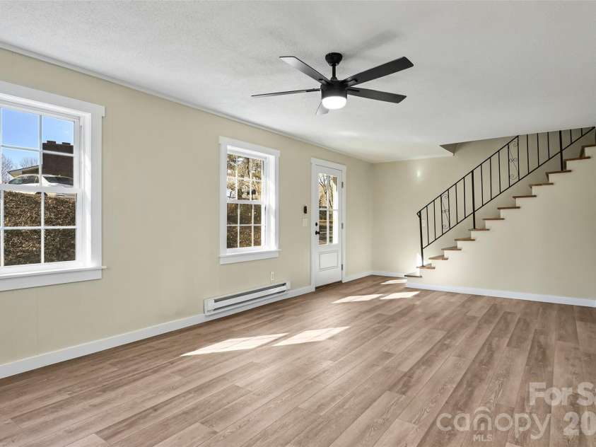 241 Sherrill Lane, Canton, NC 28716.  MLS# CAR4337673, YatesRealty ID 7239. 