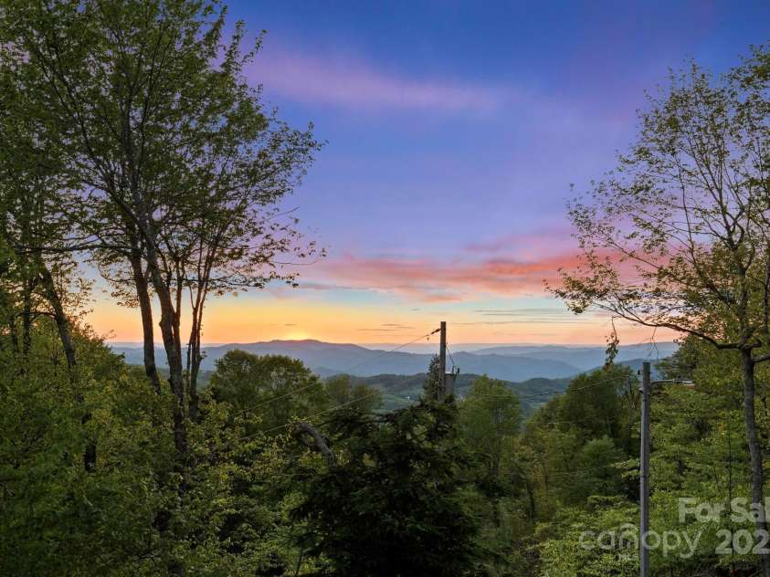 140 Spruce Hollow Road, Beech Mountain, NC 28604.  MLS# CAR4263469, YatesRealty ID 724. From the Front Porch