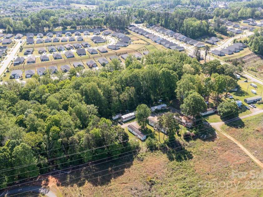 4650, 4654 & 4600 Bright Road, Charlotte, NC 28214.  MLS# CAR4125475, YatesRealty ID 724. 