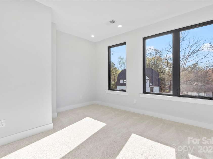 3433 Byrnes Street, Charlotte, NC 28205.  MLS# CAR4241259, YatesRealty ID 7240. 