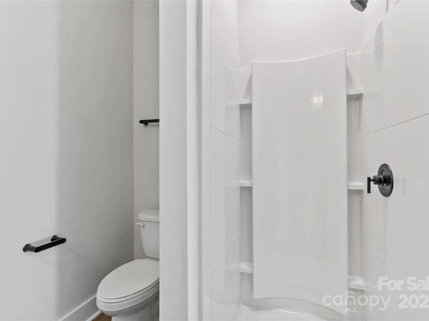 3433 Byrnes Street, Charlotte, NC 28205.  MLS# CAR4241259, YatesRealty ID 7240. 