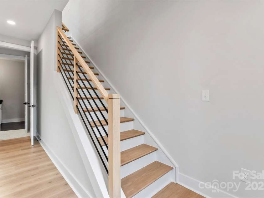 3433 Byrnes Street, Charlotte, NC 28205.  MLS# CAR4241259, YatesRealty ID 7240. 