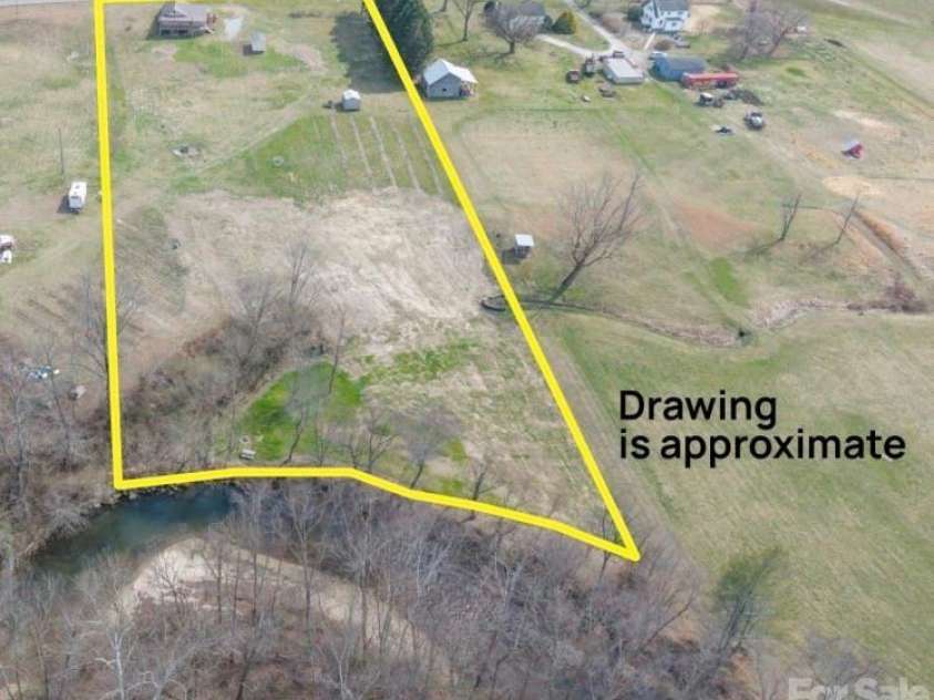 2742 Hwy 268 Highway, Lenoir, NC 28645.  MLS# CAR4354775, YatesRealty ID 7241. 