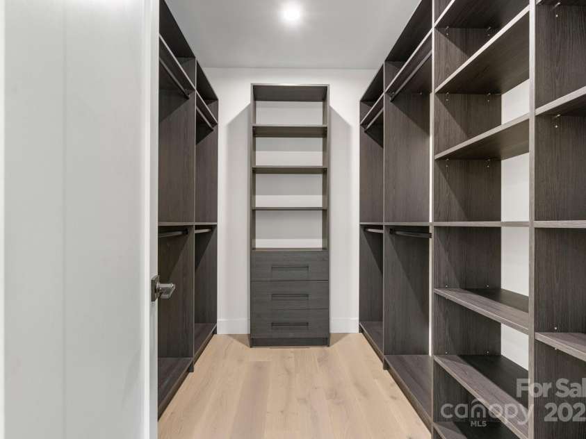 4377 Kiser Island Road, Terrell, NC 28682.  MLS# CAR4248976, YatesRealty ID 7241. Bed 3 Closet