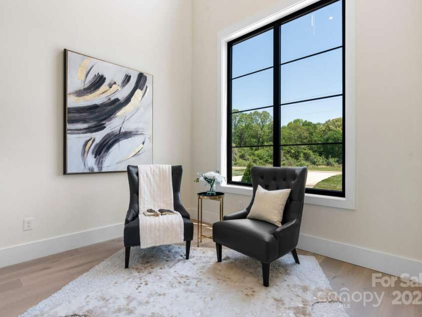 4377 Kiser Island Road, Terrell, NC 28682.  MLS# CAR4248976, YatesRealty ID 7241. Foyer