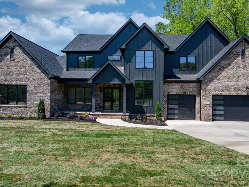 4377 Kiser Island Road, Terrell, NC 28682.  MLS# CAR4248976, YatesRealty ID 7241. Front 1