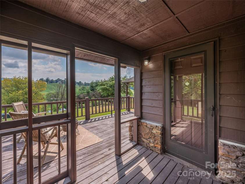 204 Ty Lea Drive, Waynesville, NC 28785.  MLS# CAR4327703, YatesRealty ID 7243. 