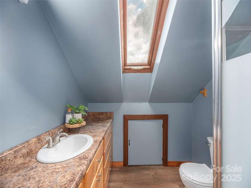 204 Ty Lea Drive, Waynesville, NC 28785.  MLS# CAR4327703, YatesRealty ID 7243. 