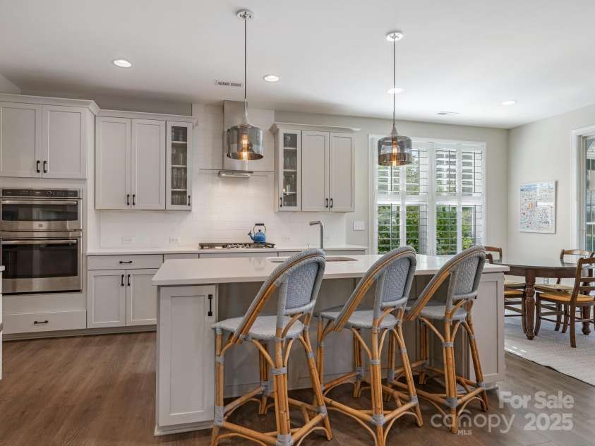 5078 Hyannis Court, Matthews, NC 28104.  MLS# CAR4246672, YatesRealty ID 7244. 