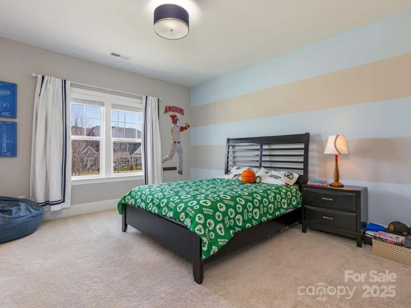 5078 Hyannis Court, Matthews, NC 28104.  MLS# CAR4246672, YatesRealty ID 7244. 