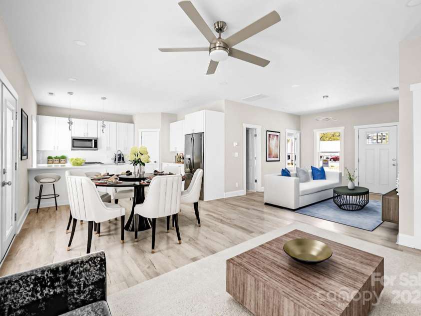 3804 Freedom Drive, Charlotte, NC 28208.  MLS# CAR4245901, YatesRealty ID 7245. Virtual Staging Open Floorplan