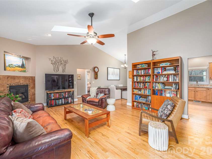 3 Pathwood Lane, Weaverville, NC 28787.  MLS# CAR4349898, YatesRealty ID 7246. 