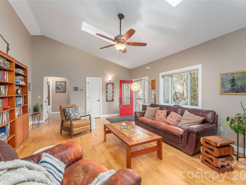 3 Pathwood Lane, Weaverville, NC 28787.  MLS# CAR4349898, YatesRealty ID 7246. 