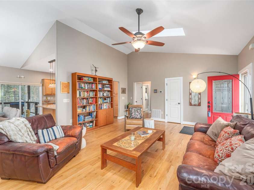 3 Pathwood Lane, Weaverville, NC 28787.  MLS# CAR4349898, YatesRealty ID 7246. 