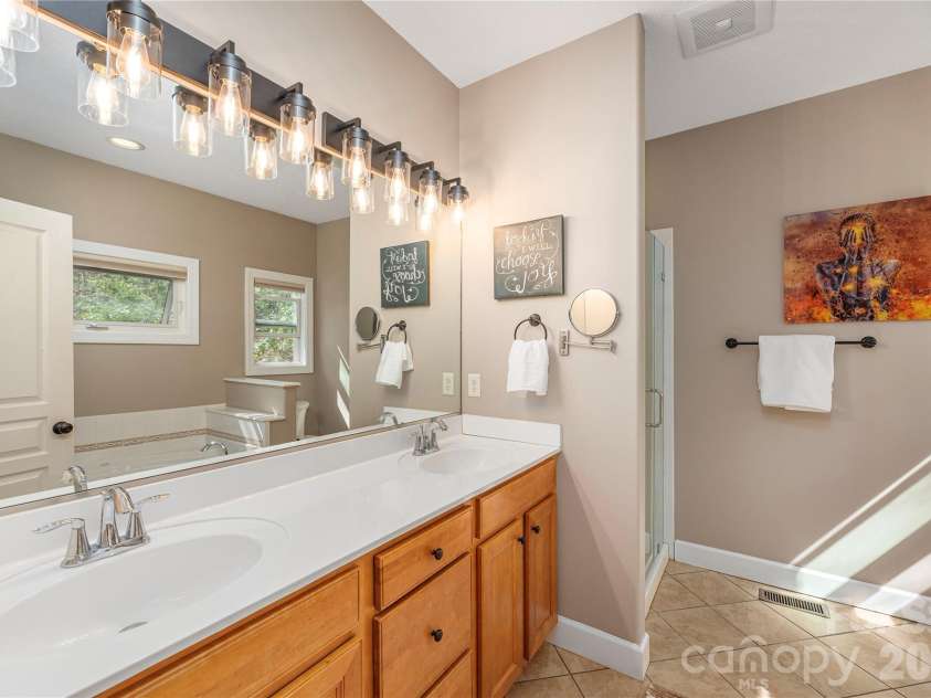 3 Pathwood Lane, Weaverville, NC 28787.  MLS# CAR4349898, YatesRealty ID 7246. 