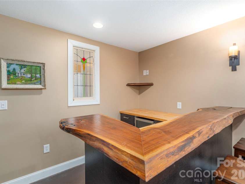 3 Pathwood Lane, Weaverville, NC 28787.  MLS# CAR4349898, YatesRealty ID 7246. 