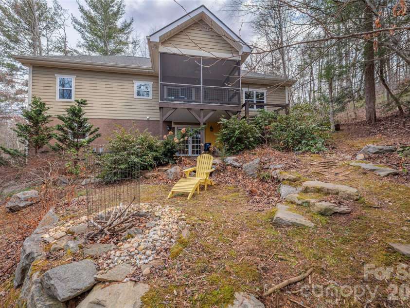 3 Pathwood Lane, Weaverville, NC 28787.  MLS# CAR4349898, YatesRealty ID 7246. 