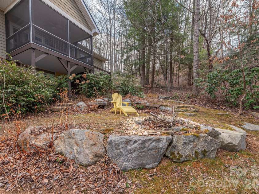 3 Pathwood Lane, Weaverville, NC 28787.  MLS# CAR4349898, YatesRealty ID 7246. 