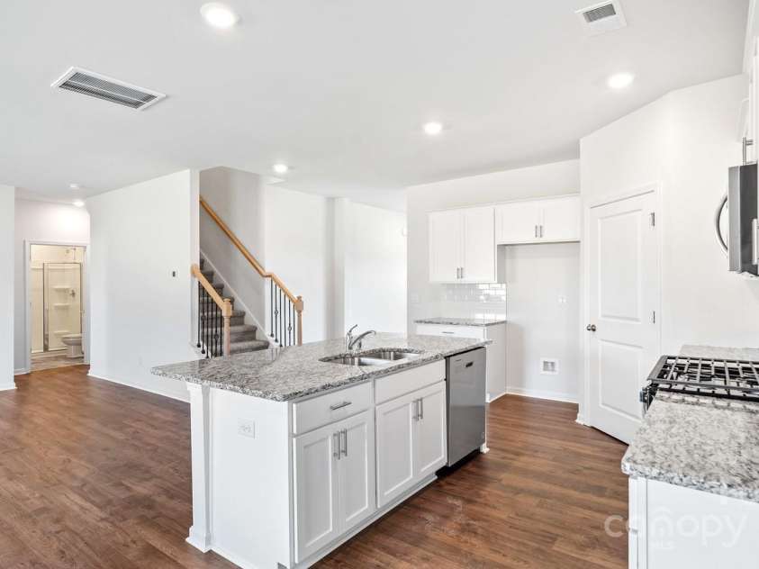 580 Country Oak Drive, Asheville, NC 28804.  MLS# CAR4206325, YatesRealty ID 7248. Representation Photo Only