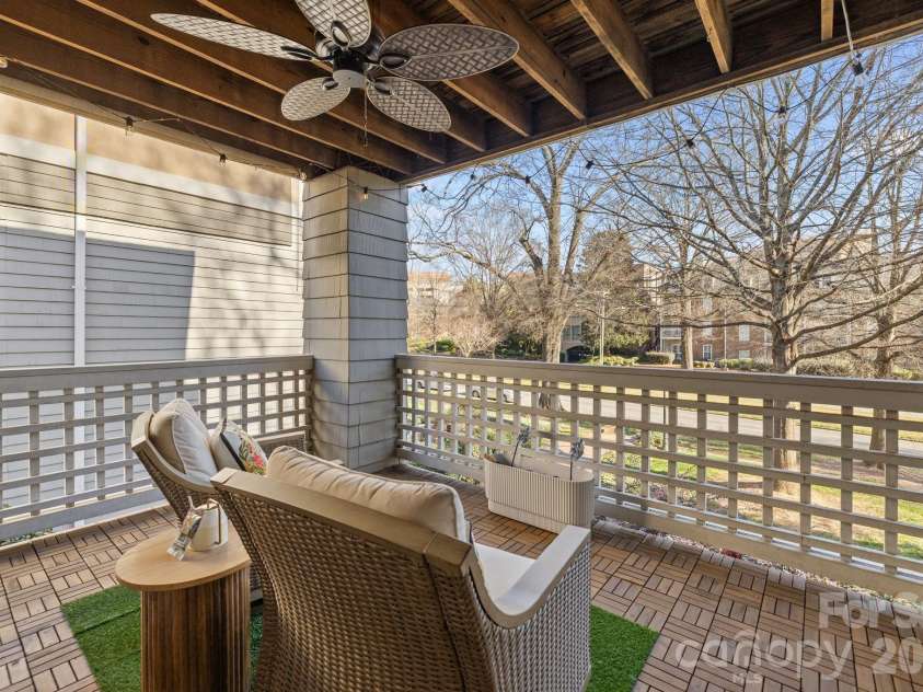318 Queens Road, Charlotte, NC 28204.  MLS# CAR4341342, YatesRealty ID 7249. 